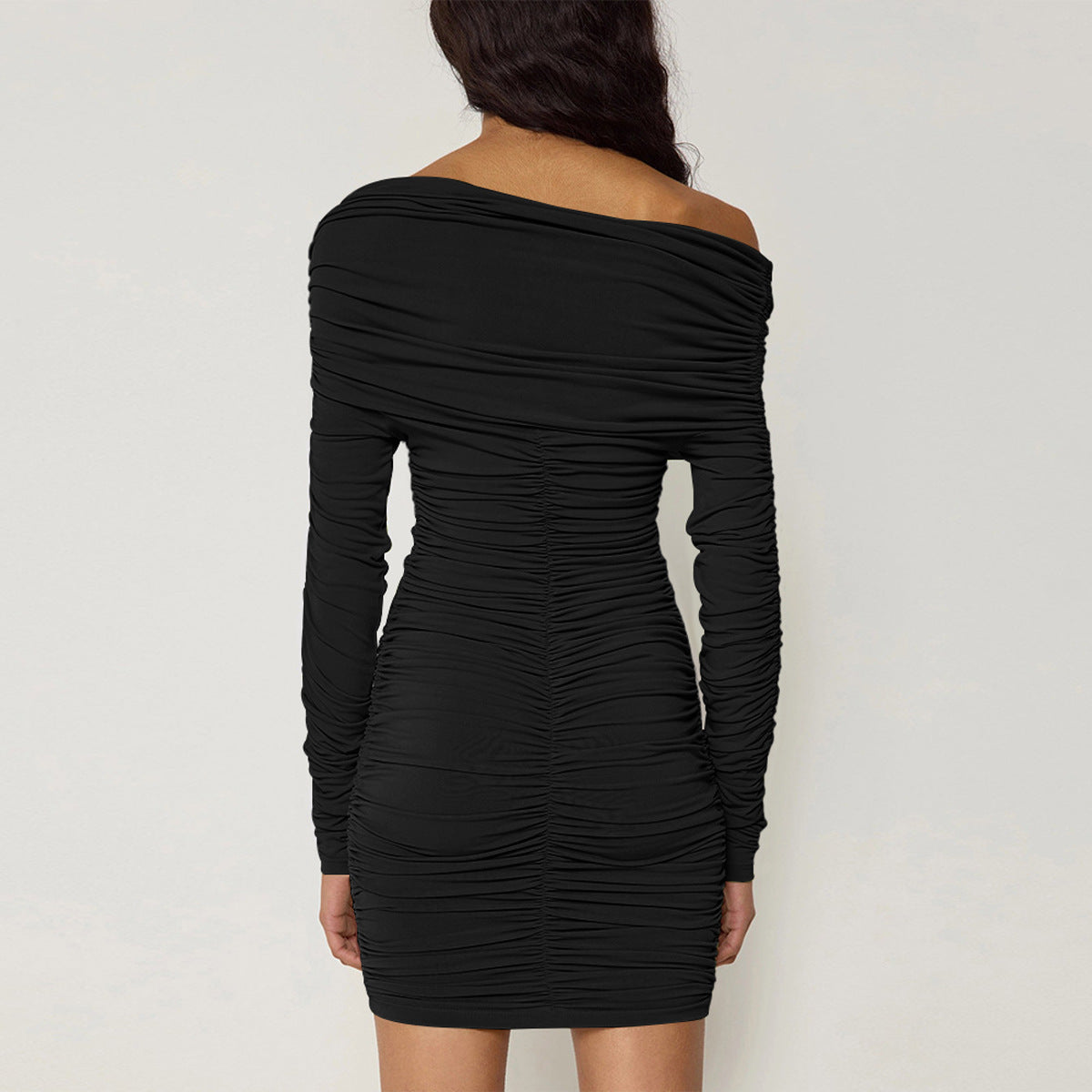 Sexy Long Sleeve Wrap Dress Cross-Border Women's Fashion Autumn Winter New Style One Shoulder Bustle Skirt Chinese Origin