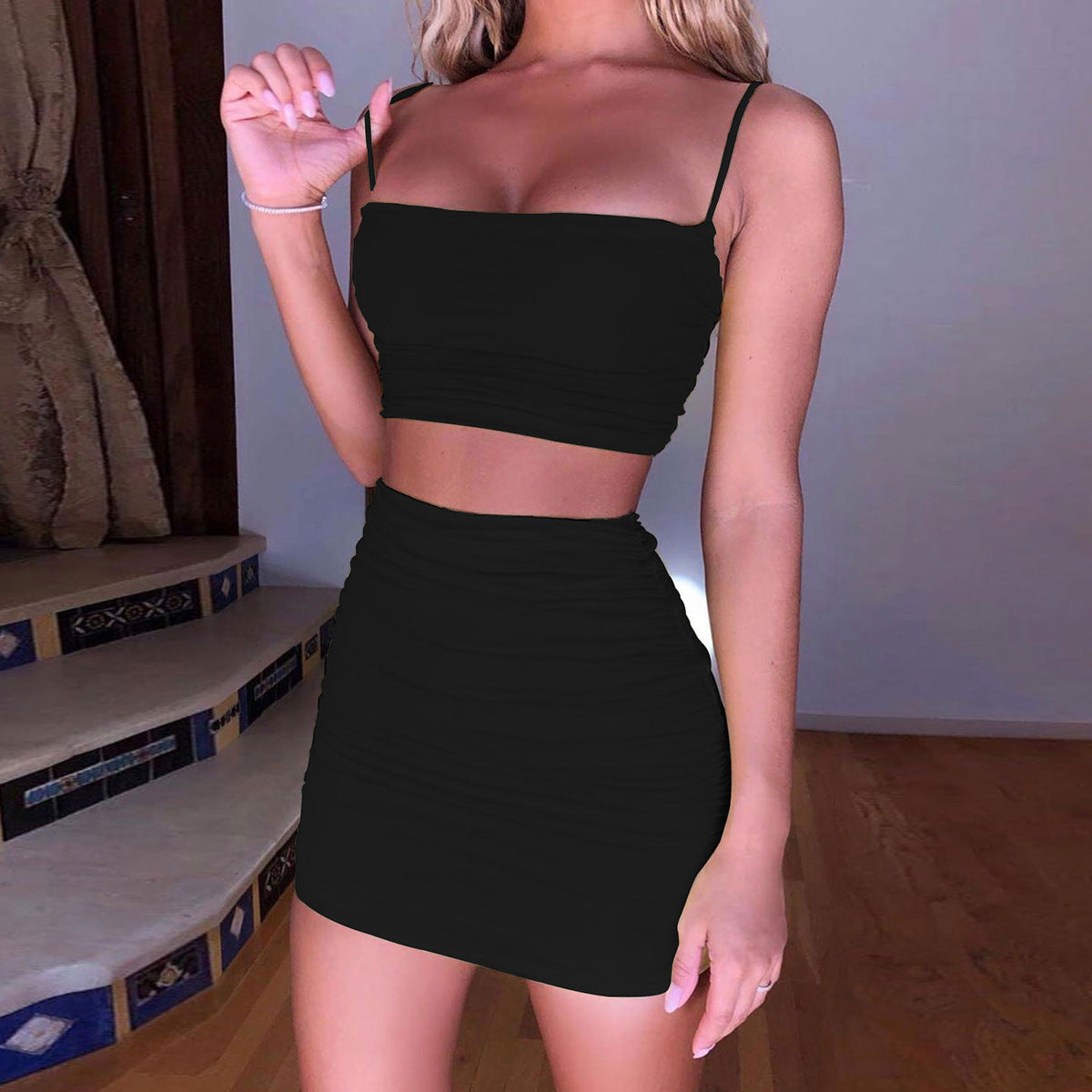 Eye-catching Street Photo Kit Pleated Sexy Halter Small Vest Bag Hip Skirt Sleeveless Solid Color Halter Skirt Two-piece Set