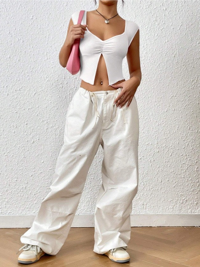 Low Collar Short Sleeve Casual Women Black T-shirt Summer Skinny Sexy Solid Basic Crop Tops Fashion Hem Slit Streetwear