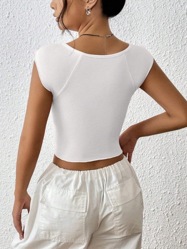 Low Collar Short Sleeve Casual Women Black T-shirt Summer Skinny Sexy Solid Basic Crop Tops Fashion Hem Slit Streetwear