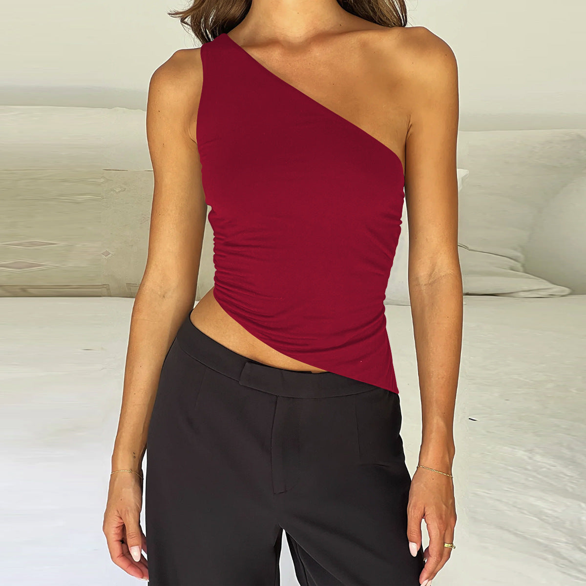 Women's Sexy Diagonal Shoulder Strap Sleeveless Backless Tight Top Seaside Nightclub Party