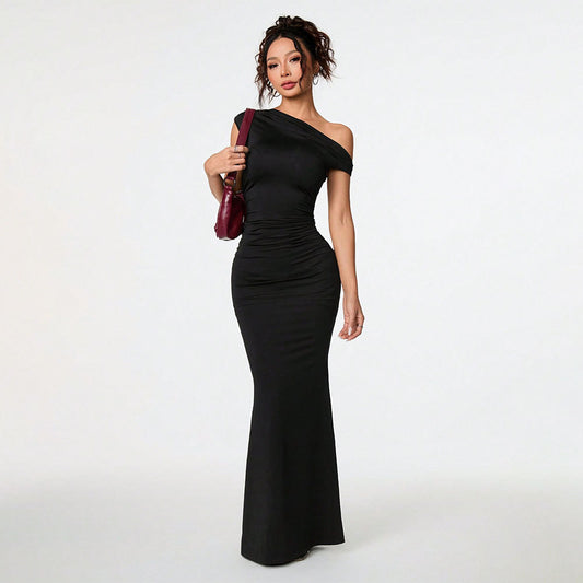 Pure Desire Sexy Girl One Shoulder Short Sleeve Dress Women's Summer Elegance Unique Slim Fit Long Skirt