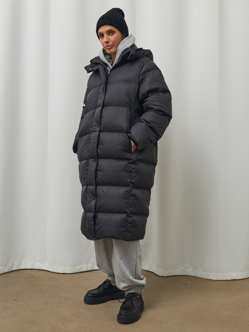 Winter Thick and Elongated White Duck Down Coats