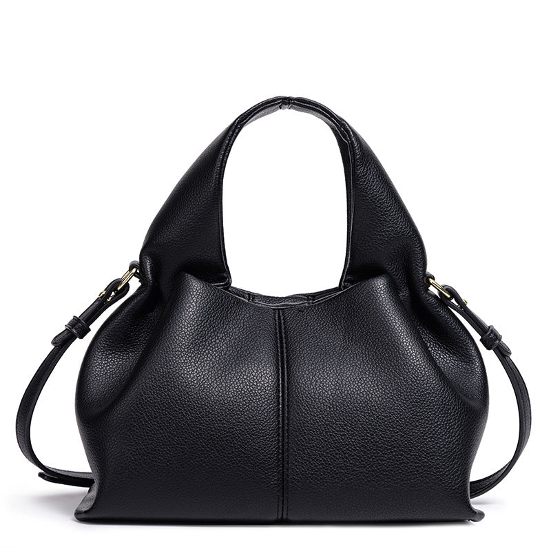 Ladies Cloud Jiaozi Bag New Popular Portable Lunch Box Bag French Texture Shoulder Slung Bag.